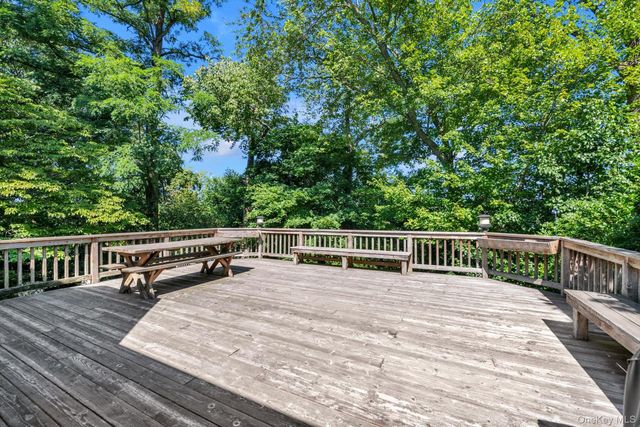 12 Compass Court, Huntington, NY 11743