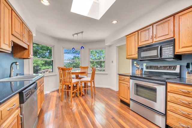 12 Compass Court, Huntington, NY 11743