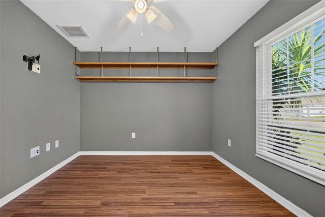 706 HIGHLAND CREST LOOP, Lake Wales, FL 33853