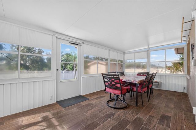 706 HIGHLAND CREST LOOP, Lake Wales, FL 33853