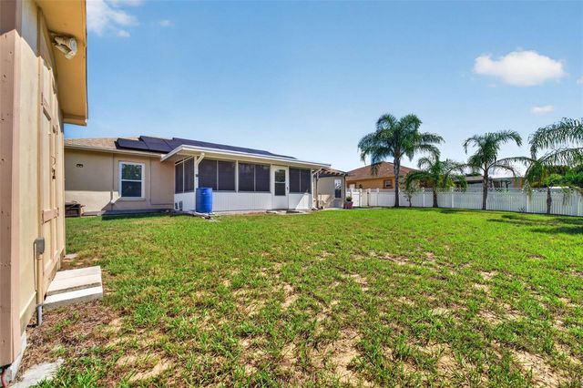 706 HIGHLAND CREST LOOP, Lake Wales, FL 33853