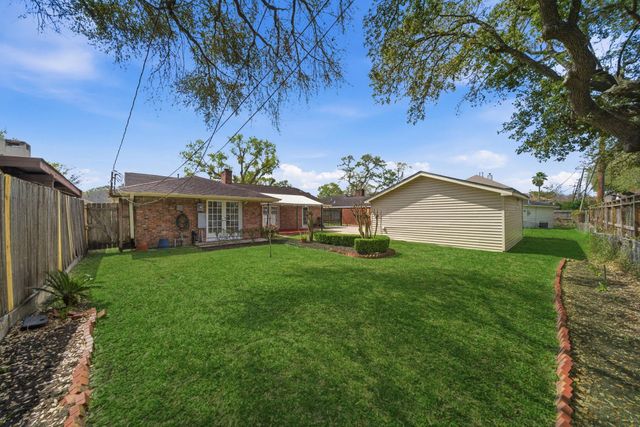 3806 Murworth Drive, Houston, TX 77025