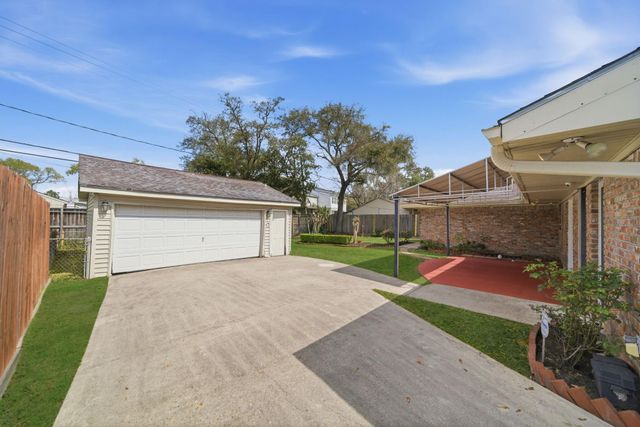 3806 Murworth Drive, Houston, TX 77025