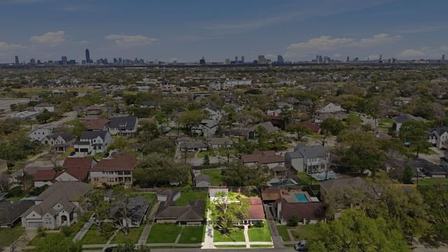 3806 Murworth Drive, Houston, TX 77025