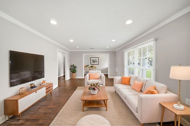 3806 Murworth Drive, Houston, TX 77025