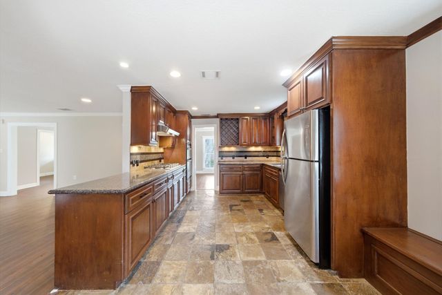 3806 Murworth Drive, Houston, TX 77025