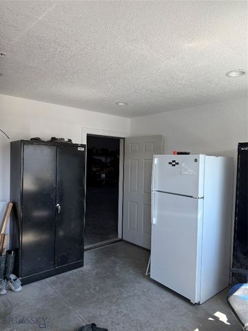 427 Jetway Drive C, Belgrade, MT 59714