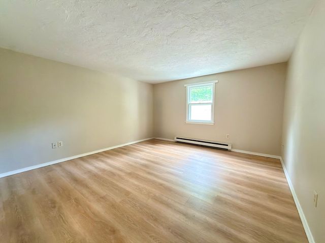 2 Annaberry Lane 1A, Auburn, MA 01501