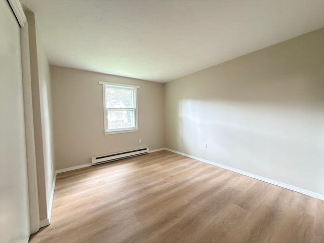 2 Annaberry Lane 1A, Auburn, MA 01501