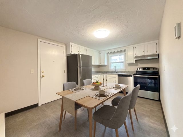2 Annaberry Lane 1A, Auburn, MA 01501