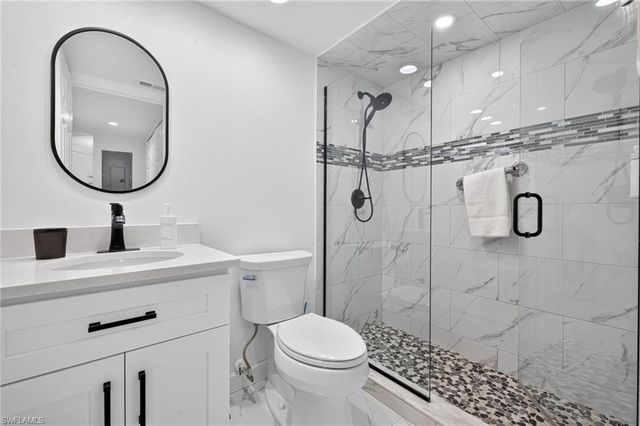 1919 Olde Middle Gulf DR 102, Sanibel, FL 33957