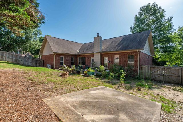 202 Bryan Paul Street, Hot Springs, AR 71901