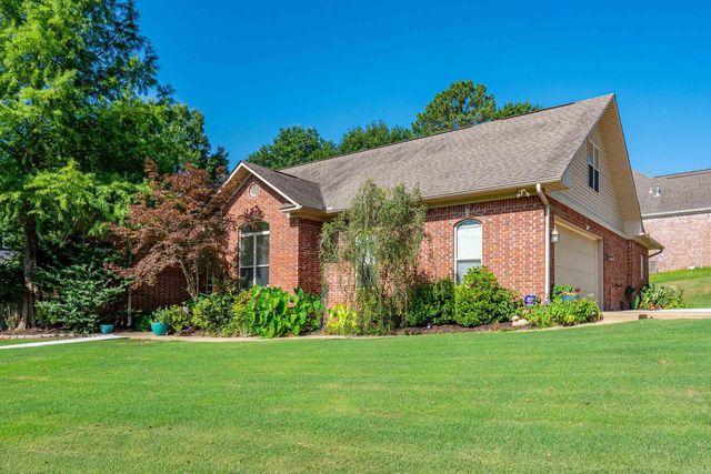 202 Bryan Paul Street, Hot Springs, AR 71901