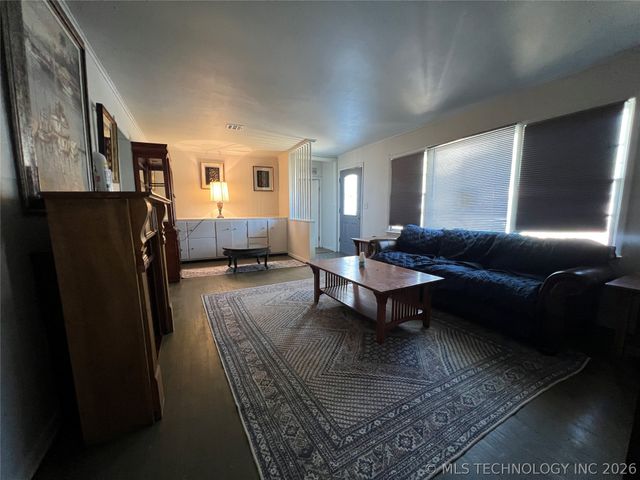 738 E 33rd Street N, Tulsa, OK 74106