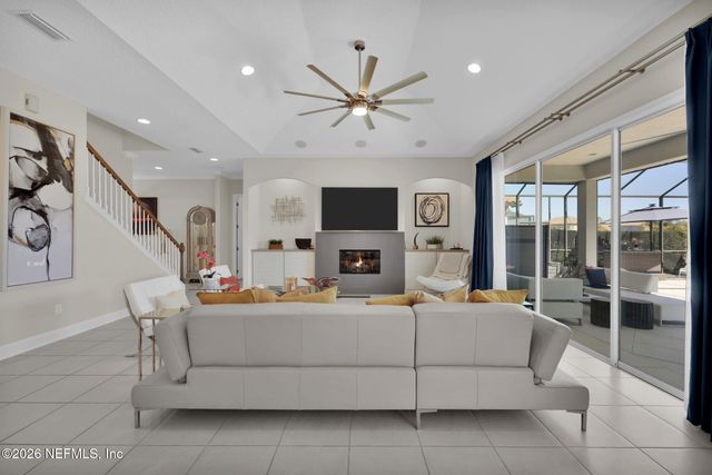 3033 BRETTUNGAR Drive, Jacksonville, FL 32246