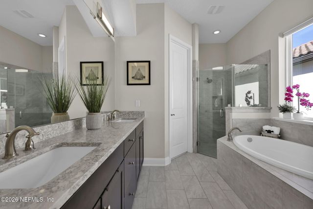 3033 BRETTUNGAR Drive, Jacksonville, FL 32246