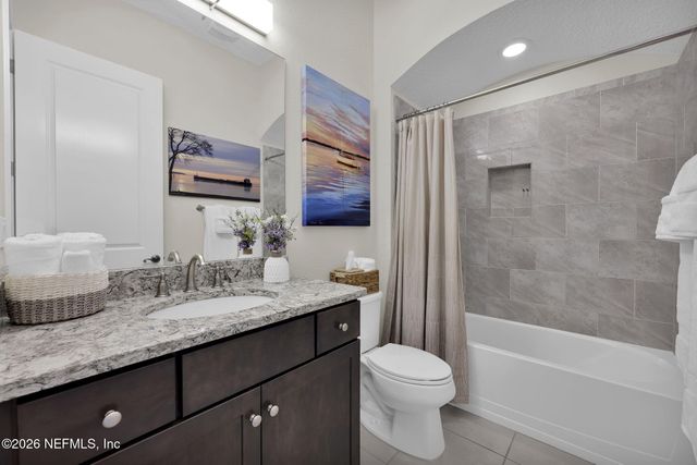 3033 BRETTUNGAR Drive, Jacksonville, FL 32246