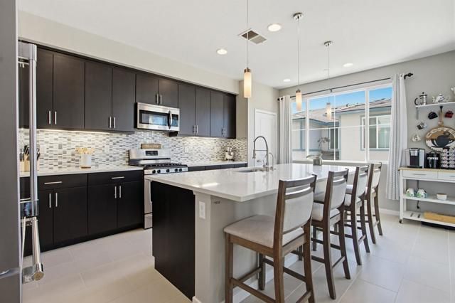 782 Trunorth Circle, Escondido, CA 92026