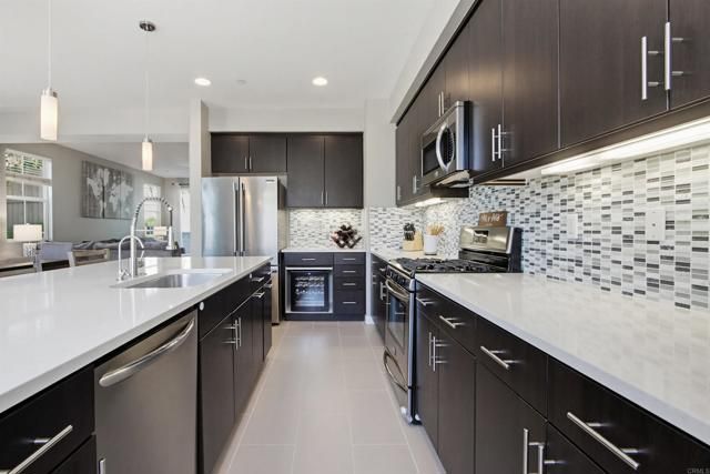 782 Trunorth Circle, Escondido, CA 92026