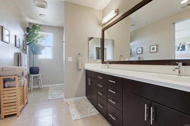 782 Trunorth Circle, Escondido, CA 92026