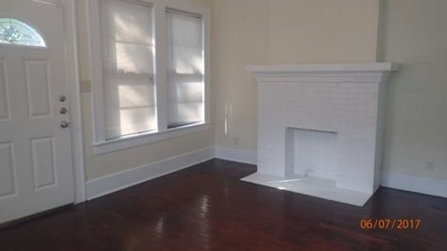 5925 Worth Street, Dallas, TX 75214