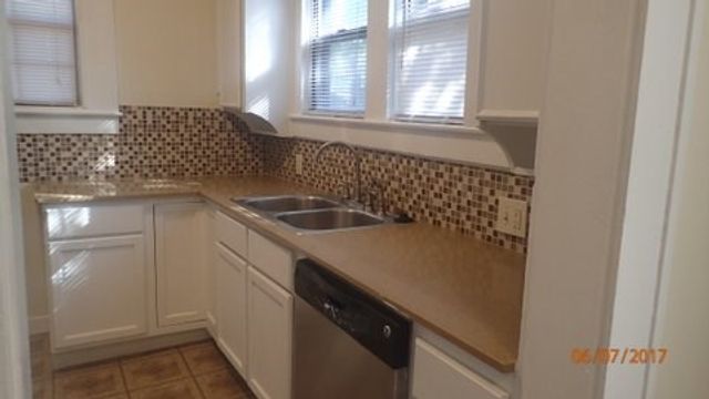 5925 Worth Street, Dallas, TX 75214
