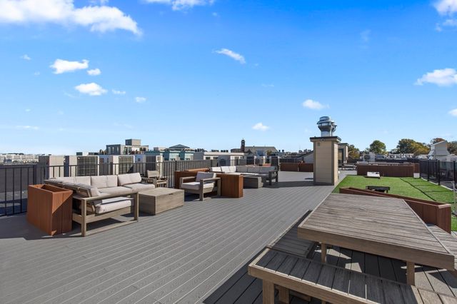 457 W Broadway 411, Boston, MA 02127