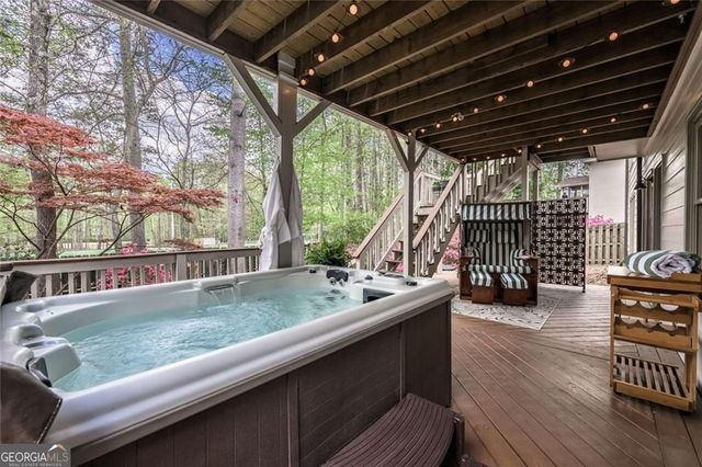 400 Shelli Lane, Roswell, GA 30075