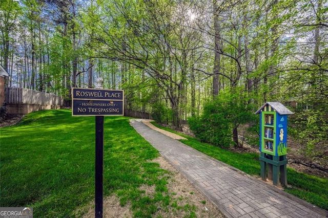 400 Shelli Lane, Roswell, GA 30075