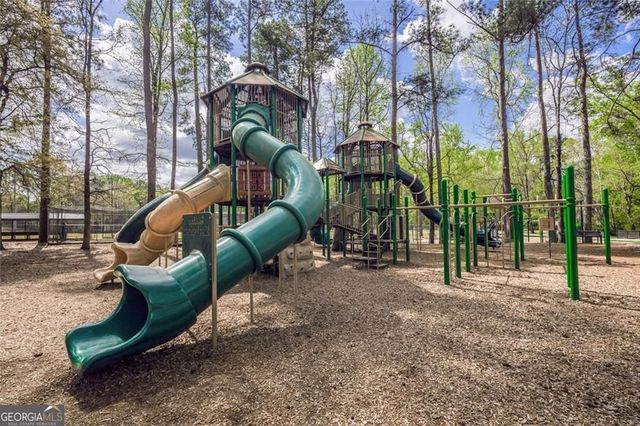 400 Shelli Lane, Roswell, GA 30075