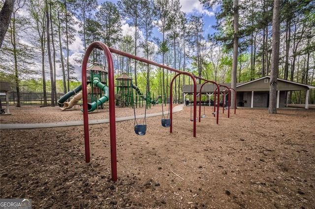 400 Shelli Lane, Roswell, GA 30075