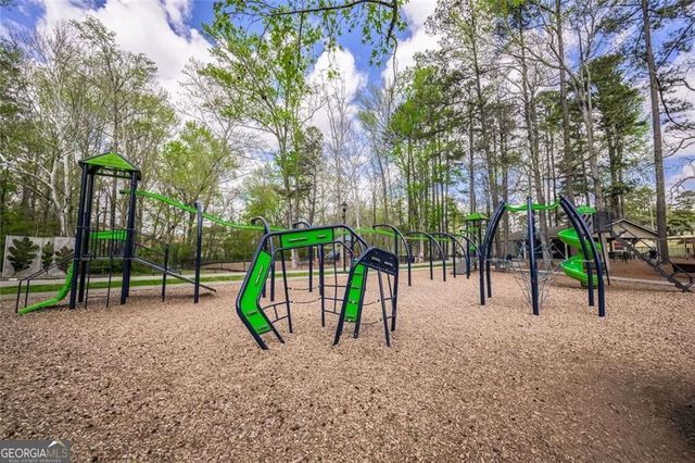 400 Shelli Lane, Roswell, GA 30075