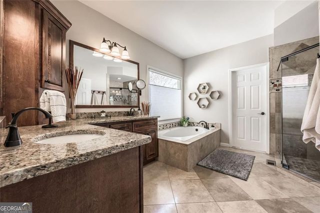 400 Shelli Lane, Roswell, GA 30075