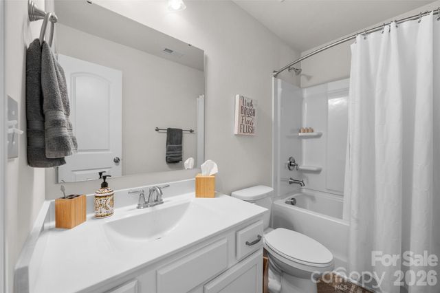 2233 Sussex Road, York, SC 29745