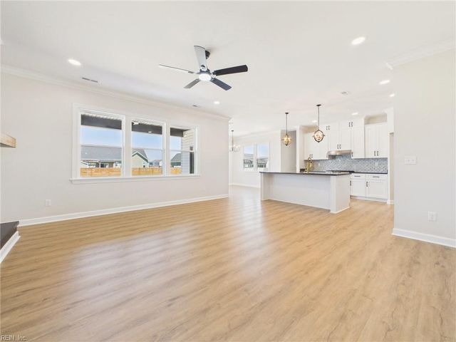 118 Grandview DR, Elizabeth City, NC 27909