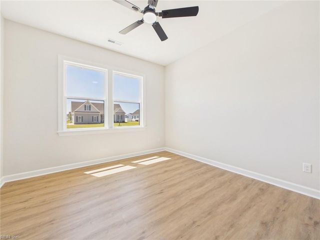 118 Grandview DR, Elizabeth City, NC 27909
