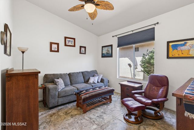 9511 N Twinkling Shadows Way, Tucson, AZ 85743