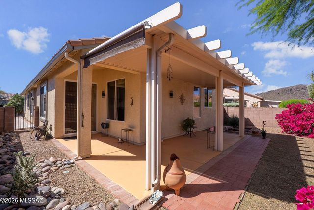 9511 N Twinkling Shadows Way, Tucson, AZ 85743