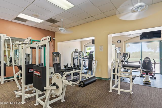 9511 N Twinkling Shadows Way, Tucson, AZ 85743