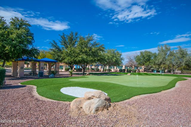 9511 N Twinkling Shadows Way, Tucson, AZ 85743