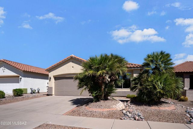 9511 N Twinkling Shadows Way, Tucson, AZ 85743