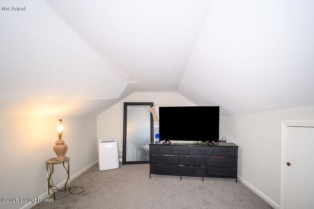 2503 Granville Way, Louisville, KY 40216