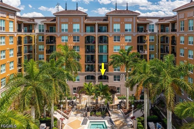 2825 Palm Beach BLVD 210, Fort Myers, FL 33916