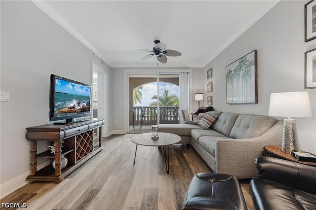 2825 Palm Beach BLVD 210, Fort Myers, FL 33916