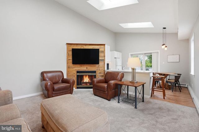 2810 LIMEKILN PIKE, Glenside, PA 19038