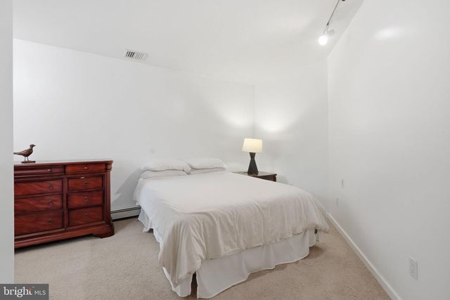 2810 LIMEKILN PIKE, Glenside, PA 19038