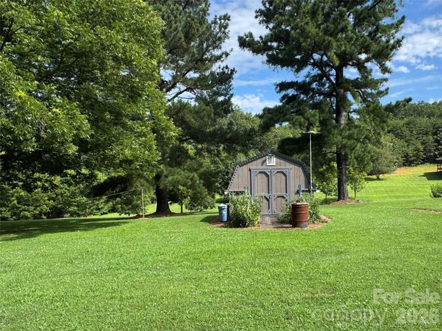 5107 Anderson Mountain Road, Maiden, NC 28650