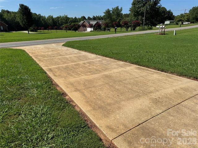 5107 Anderson Mountain Road, Maiden, NC 28650