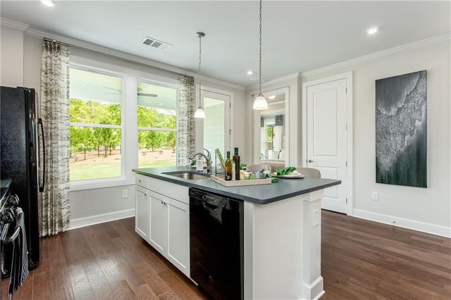 168 Warren Way, Hoschton, GA 30548