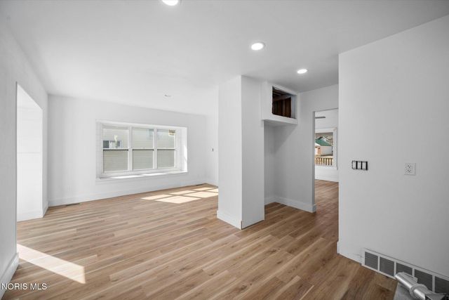 5814 Summit Street, Sylvania, OH 43560